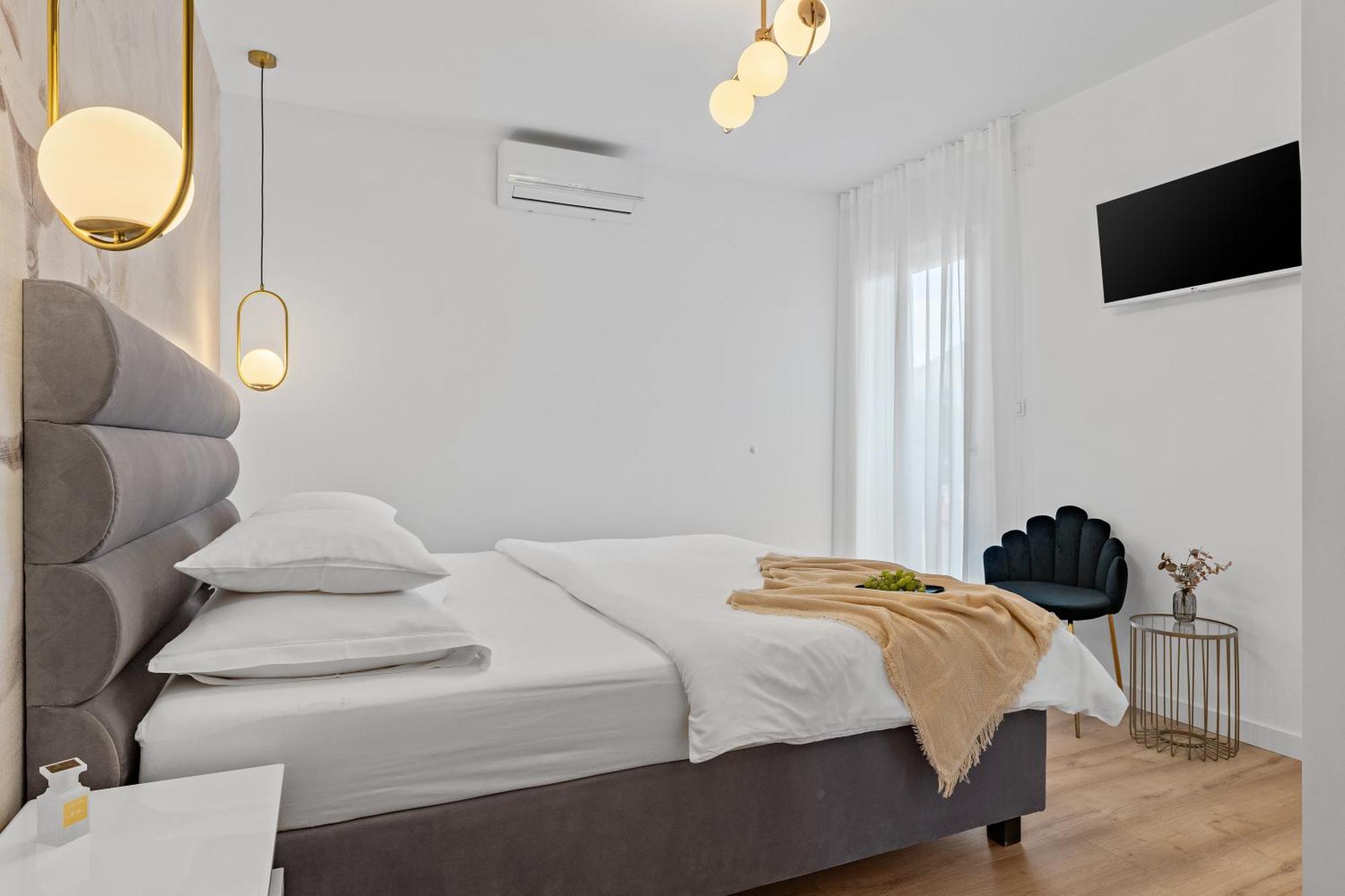 Apartments Bakota Omiš Екстериор снимка