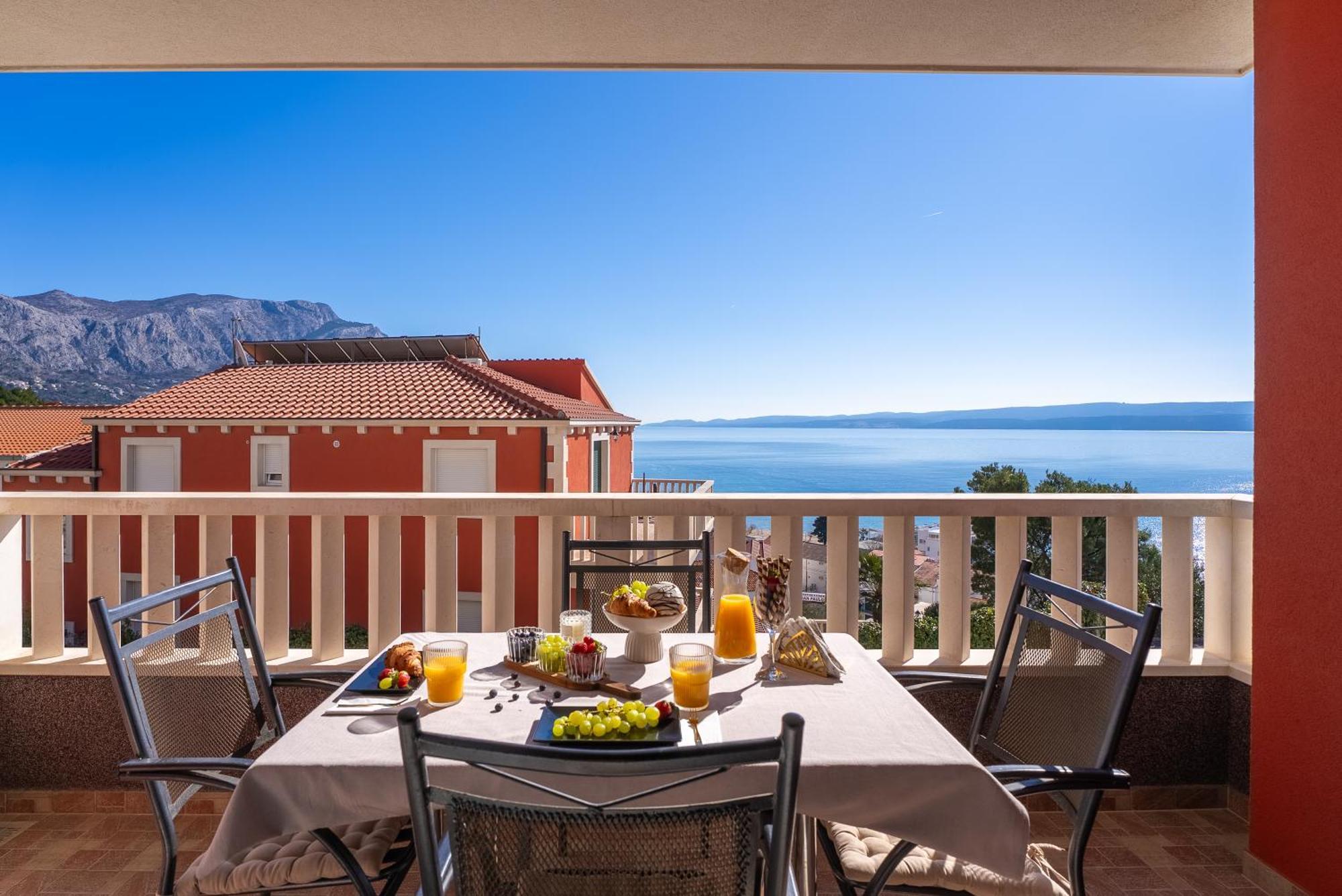 Apartments Bakota Omiš Екстериор снимка